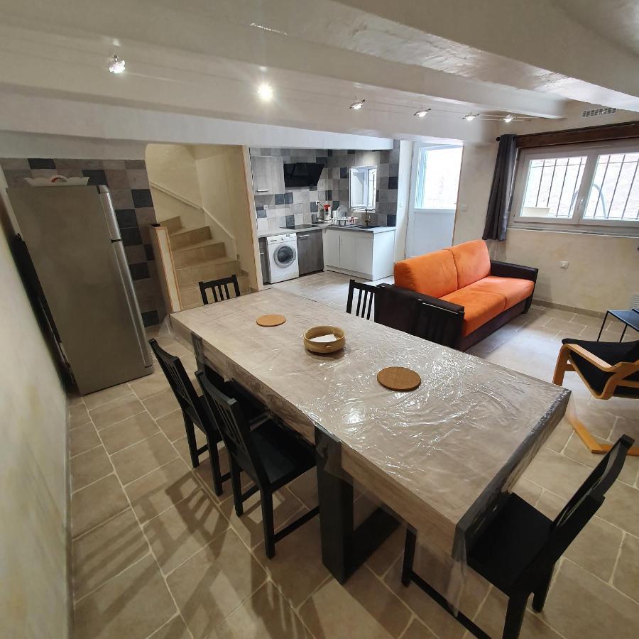 Maison Agnes Et Johann Sauvian Ngoại thất bức ảnh